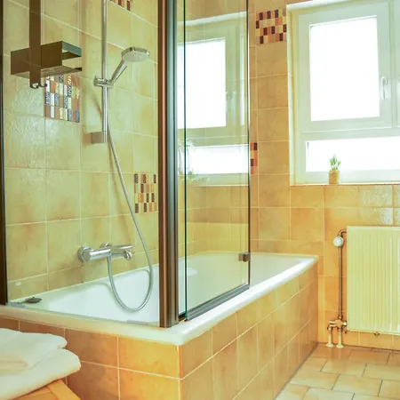 Wellness & Fun Am Bodensee - Mit Pool, Kino, Tischkicker Und Terrasse * ماركدورف