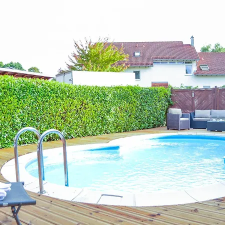 Wellness & Fun Am Bodensee - Mit Pool, Kino, Tischkicker Und Terrasse Апартаменты *
