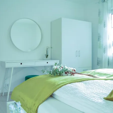 شقة Wellness & Fun Am Bodensee - Mit Pool, Kino, Tischkicker Und Terrasse