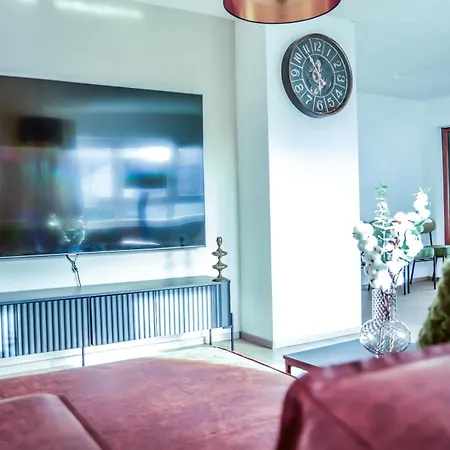 شقة Wellness & Fun Am Bodensee - Mit Pool, Kino, Tischkicker Und Terrasse