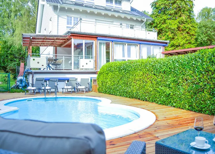 Wellness & Fun Am Bodensee - Mit Pool, Kino, Tischkicker Und Terrasse Apartmán *