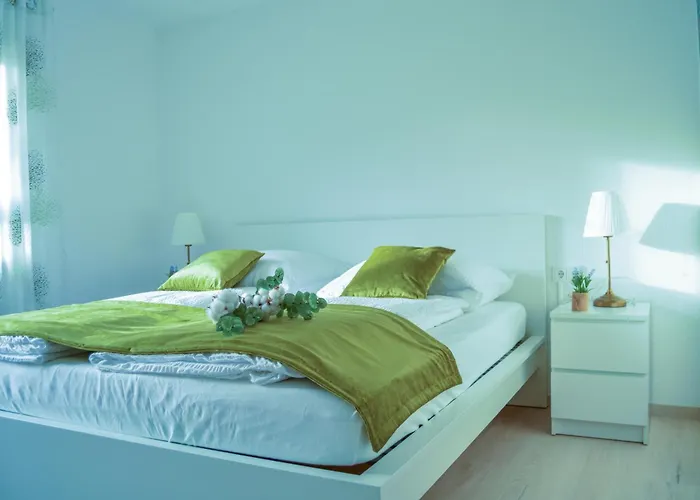 Wellness & Fun Am Bodensee - Mit Pool, Kino, Tischkicker Und Terrasse Lägenhet *